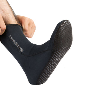 2mm 3mm custom logo neoprene socks